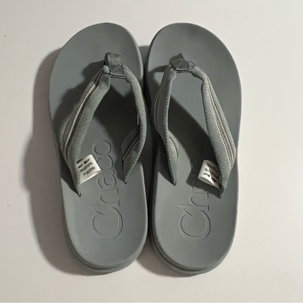 CHACO Women's Classic Flip Flops Blue 8